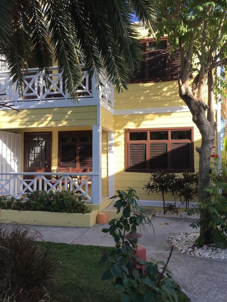 Buccaneer Beach Club Dickenson Bay Ngoại thất bức ảnh