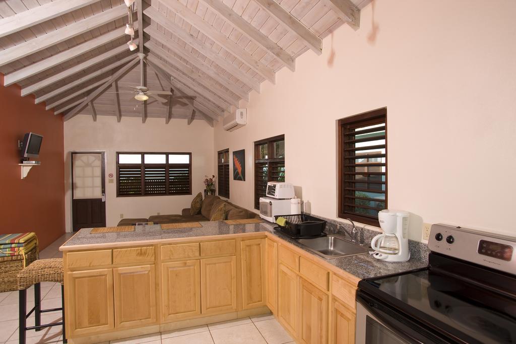 Buccaneer Beach Club Dickenson Bay Ngoại thất bức ảnh